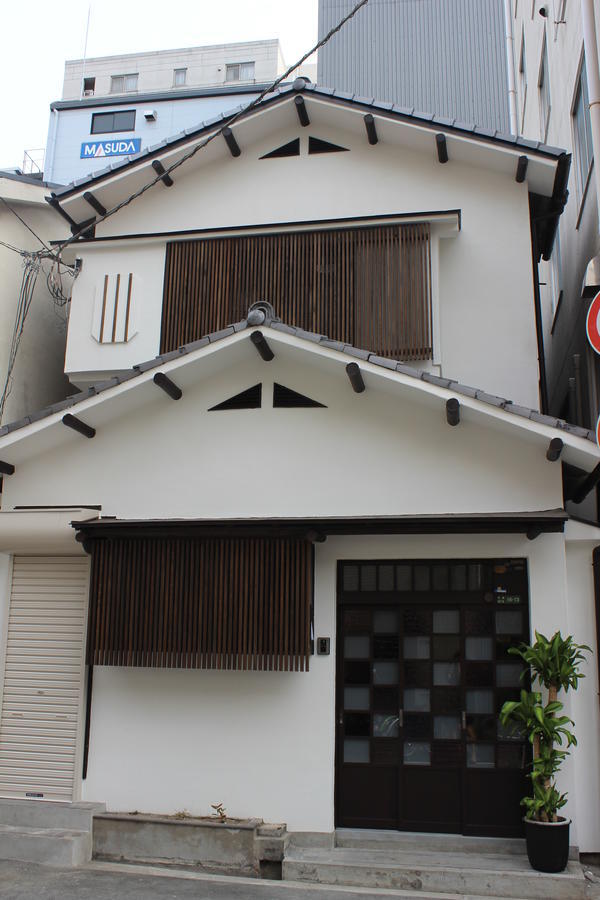 Tenma Itoya Guest House Osaka Exterior photo