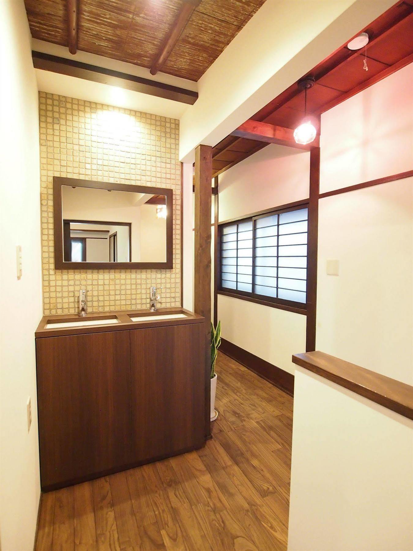 Tenma Itoya Guest House Osaka Exterior photo